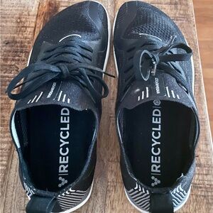 Vivobarefoot Women’s Primus Lite